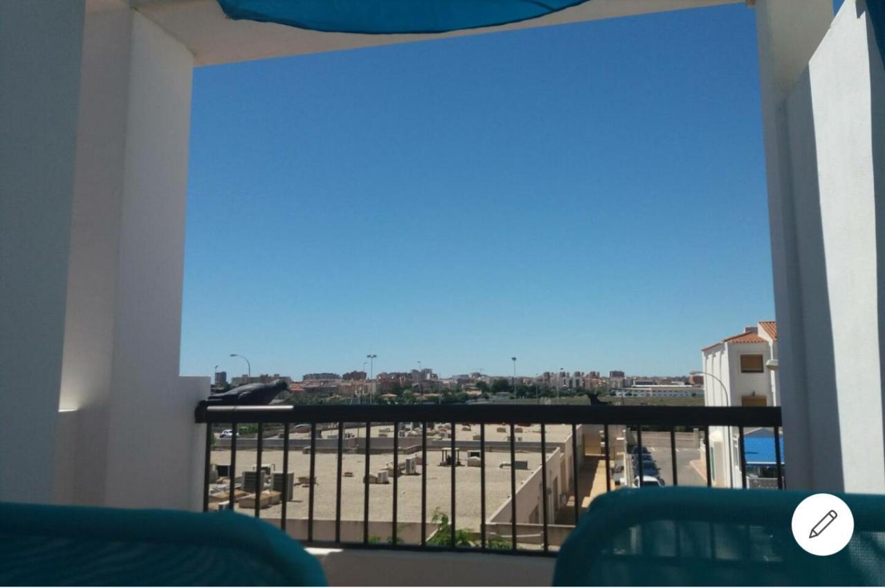 Bungalow Con Encanto, 100M2, A 800 M De La Playa El Campello Eksteriør billede