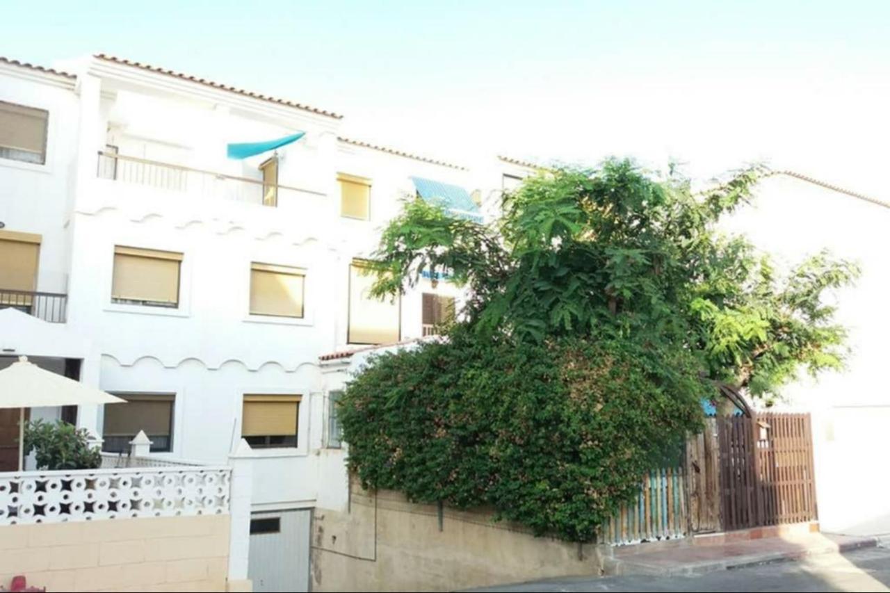 Bungalow Con Encanto, 100M2, A 800 M De La Playa El Campello Eksteriør billede