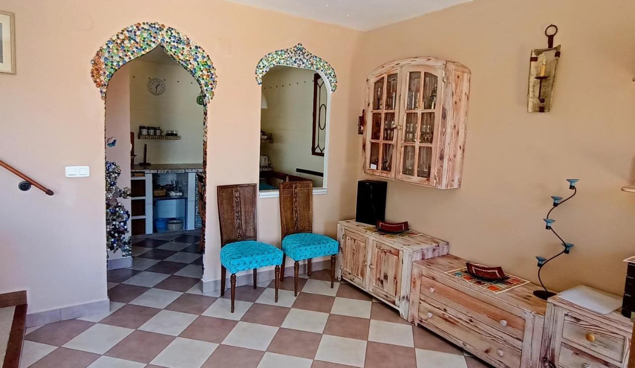 Bungalow Con Encanto, 100M2, A 800 M De La Playa El Campello Eksteriør billede